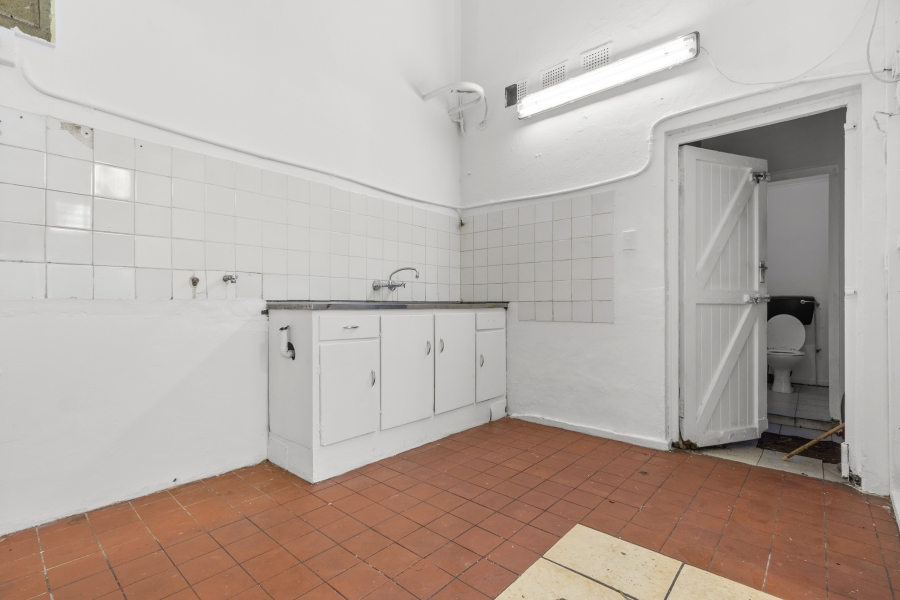 To Let commercial Property for Rent in Claremont Western Cape